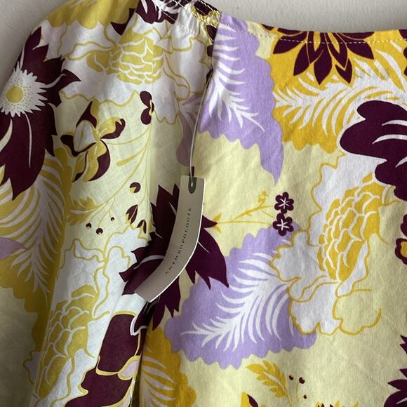 Maeve Cinched Flutter-Sleeve Top Yellow Motif - Picture 9 of 16